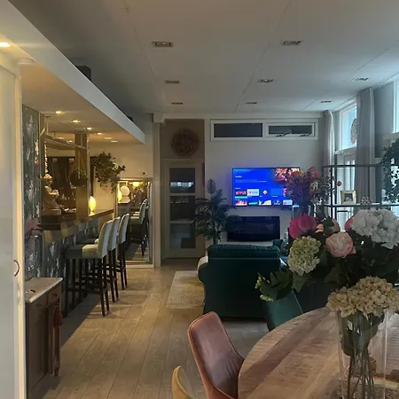 Seastreet Robert Lägenhet Zandvoort