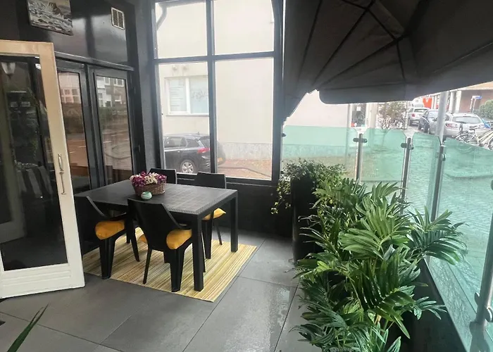 Seastreet Robert דירה *