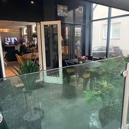 Apartamento Seastreet Robert